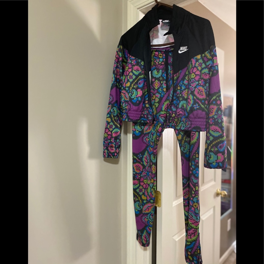 Nike 2pc pant set